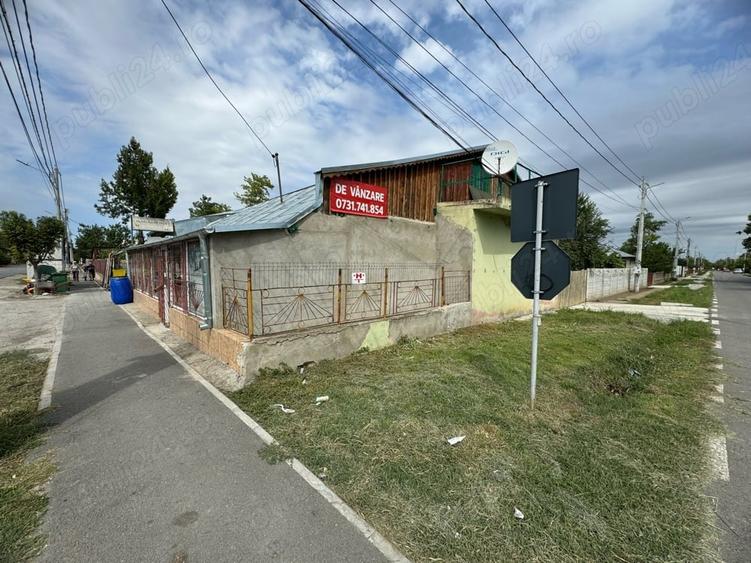 Spațiu comercial, de 250 mp, în Ceacu
