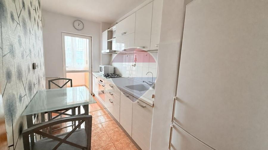 Apartament cu 2 camere decomandat în Drumul Taberei