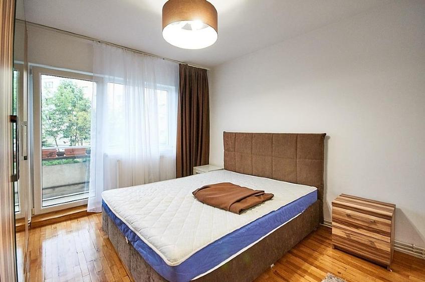 Apartament cu 2 camere decomandat în Zorilor