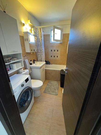 Apartament cu 2 camere semidecomandat în Terezian