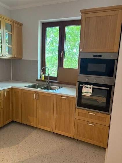 Apartament cu 3 camere semidecomandat în Foișorul de Foc