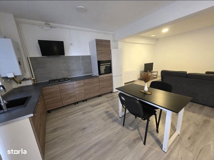 Inchiriez 2 camere open space Soho Residence Tractorul-Triaj - 5