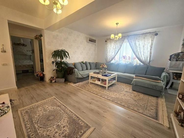 Apartament cu 3 camere decomandat, mobilat în Chitila