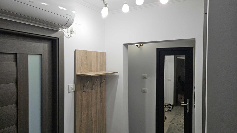 Apartament cu 2 camere decomandat în Gara