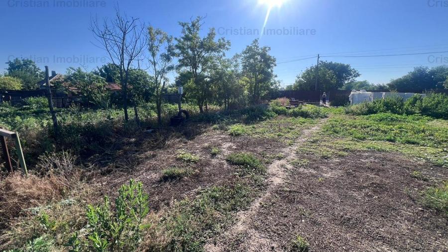 Teren intravilan de 876 mp, în Valea Cânepii