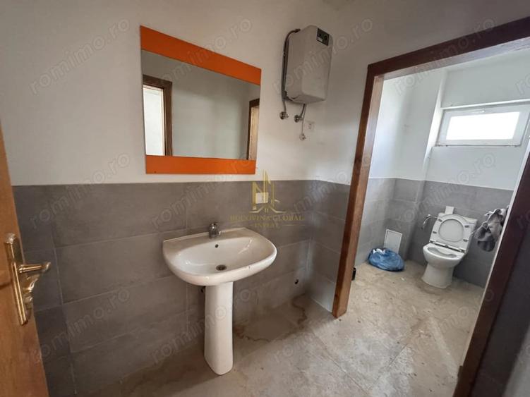 Spațiu comercial, de 600 mp, în Dumbrăveni