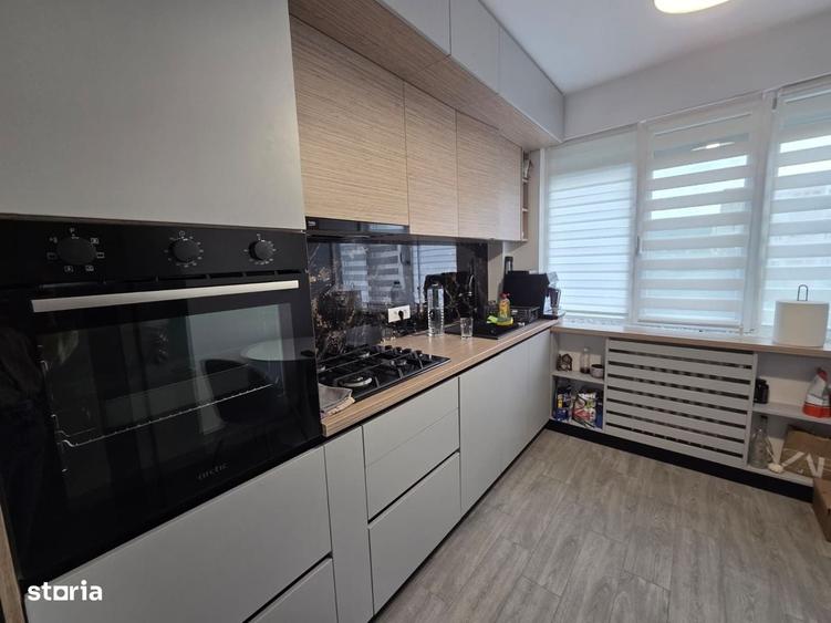 Apartament de vanzare, 3 camere, decomandat, 72 mp, Alexandru cel Bun - 7