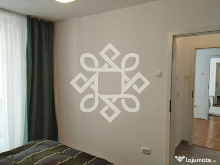 Apartament cu 3 camere semidecomandat în Rogerius