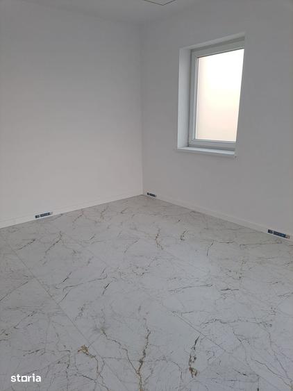 Casă cu 4 camere cu Teren 224 Mp în Oncea