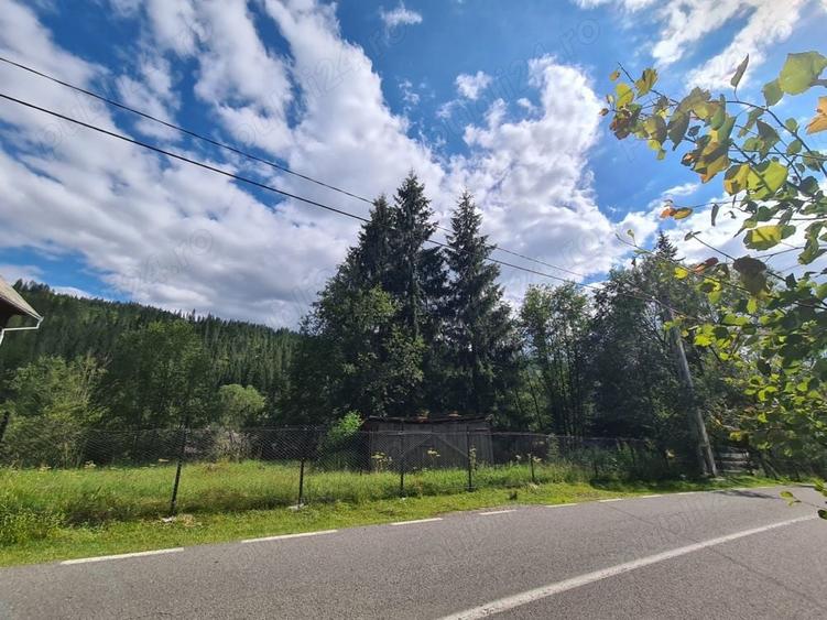 Casă cu Teren 2543 Mp în Poiana Horea