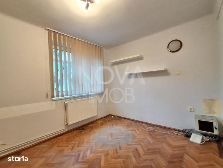 Apartament cu 4 camere în Central