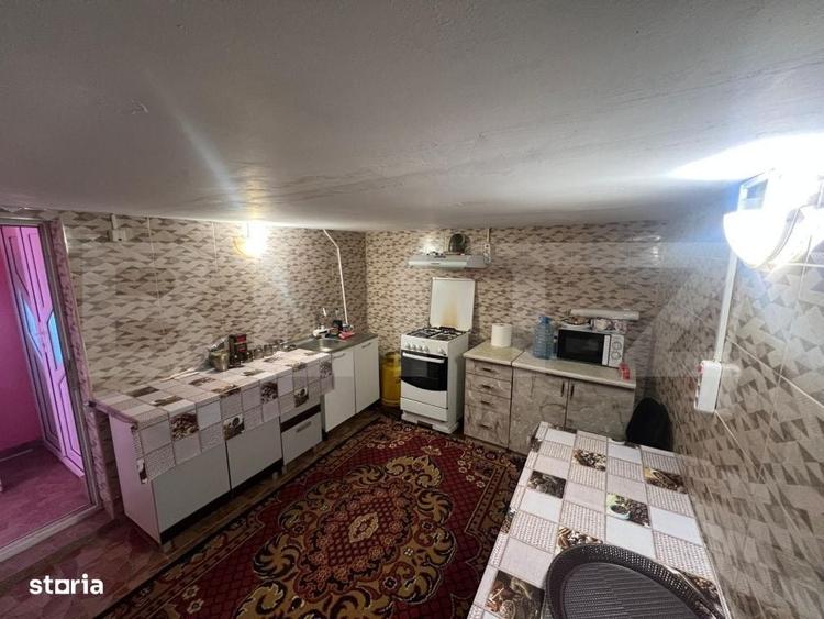 Casă cu 4 camere cu Teren 2000 Mp în Rovine