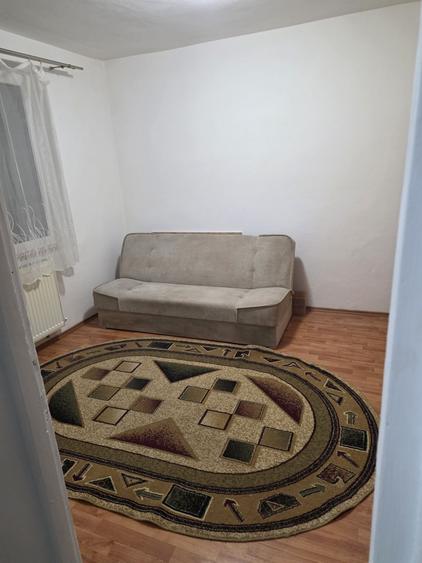 Garsonieră decomandată în Dacia