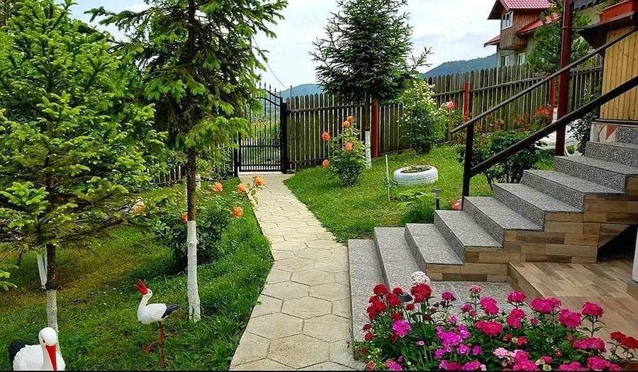Casă cu 3 camere cu Teren 557 Mp în Chirlești