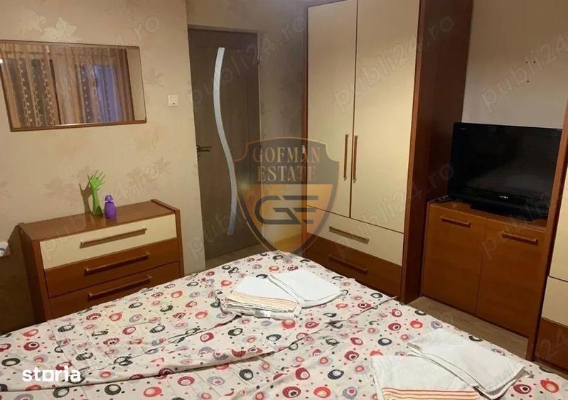 Apartament cu 3 camere decomandat, mobilat în Delfinariu