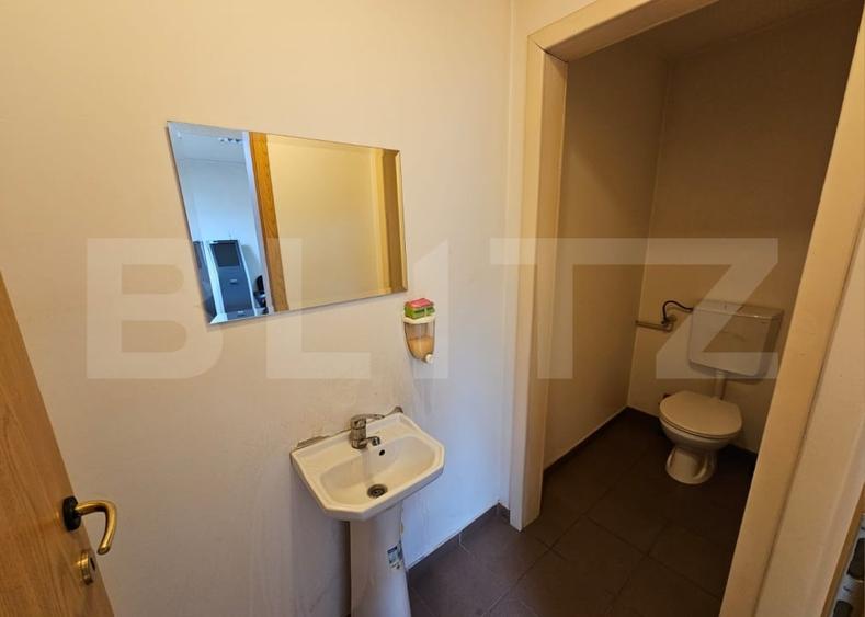 Spațiu comercial, de 230 mp, în Aiud