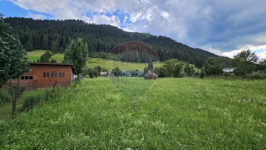 Teren Construcții intravilan de 4822 mp, în Central