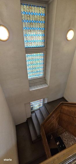 Apartament cu 5 camere decomandat, mobilat în Militari