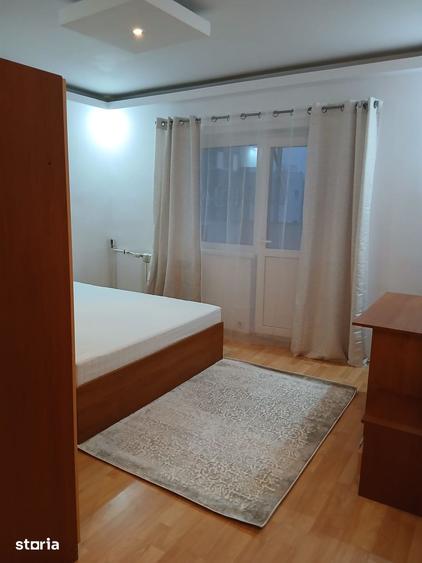 Apartament cu 3 camere decomandat în 13 Septembrie