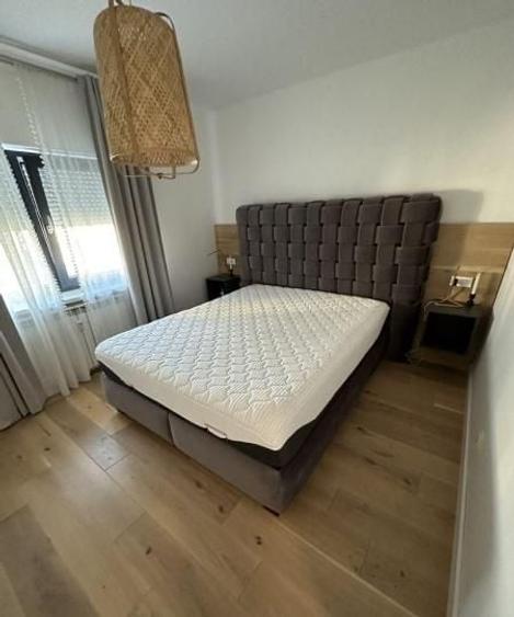 Apartament cu 2 camere decomandat, mobilat în Decebal