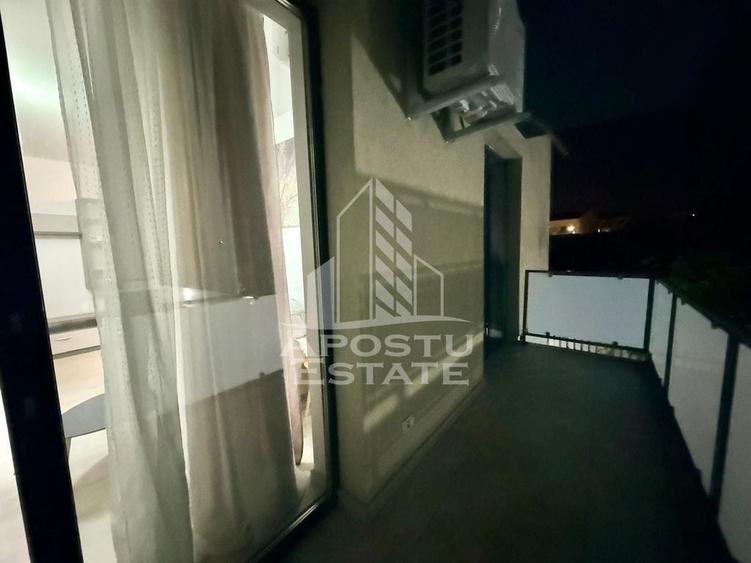 Apartament cu 2 camere semidecomandat, mobilat în Dâmbovița