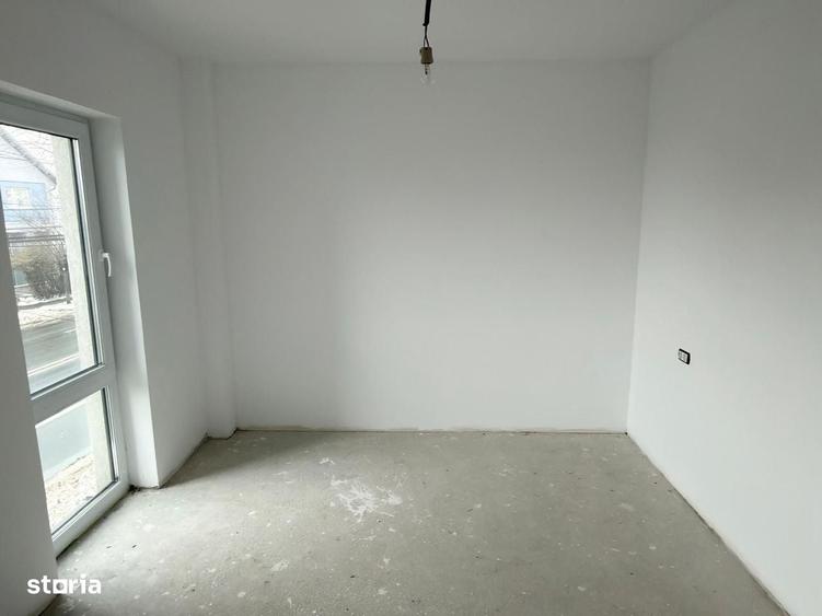 Apartament cu 3 camere în Mircea cel Bătrân