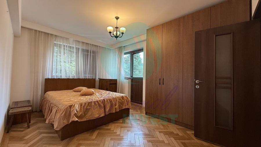Apartament cu 2 camere semidecomandat, mobilat în Primăverii