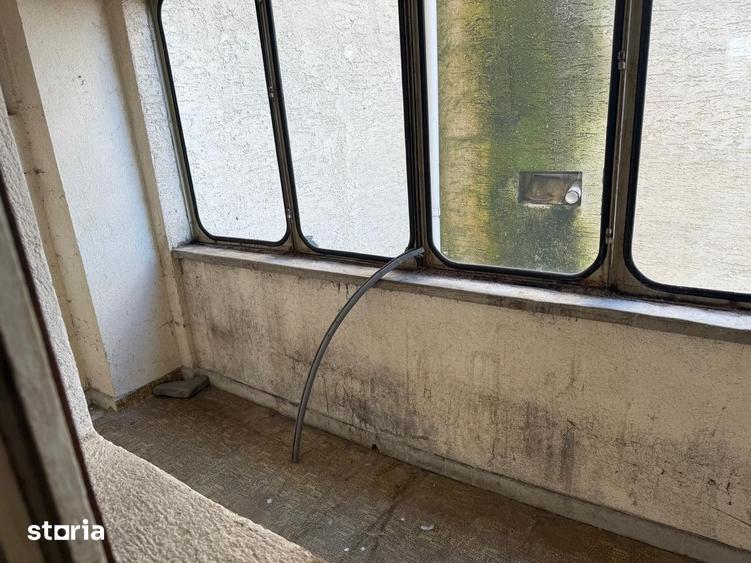 Apartament cu 2 camere semidecomandat în Central