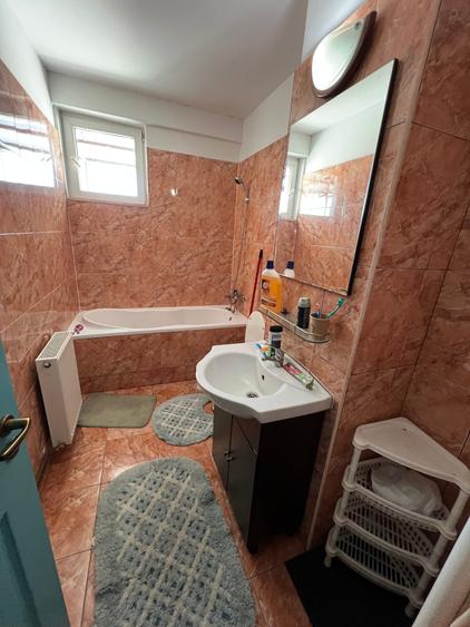 INCHIRIEZ apartament 1 camera spatios, zona Terezian - 7