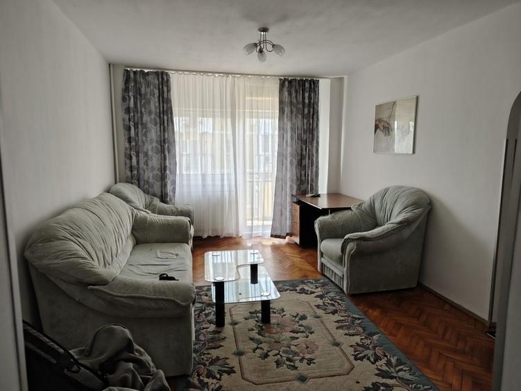 Apartament cu 2 camere semidecomandat în Malul Mureșului