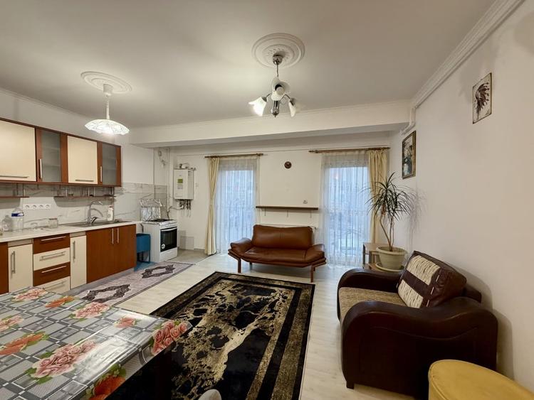 Apartament cu 2 camere decomandat, mobilat în Florești — fotografia 2