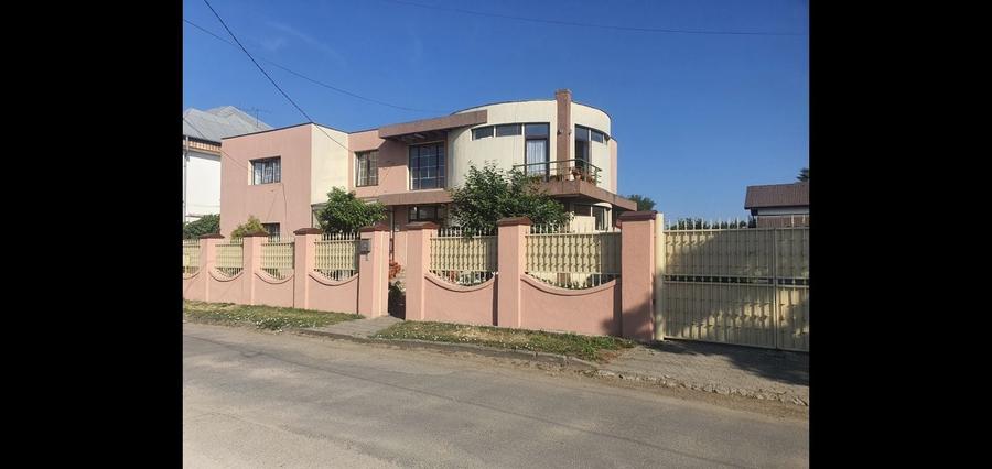 Casă cu 4 camere în Turda