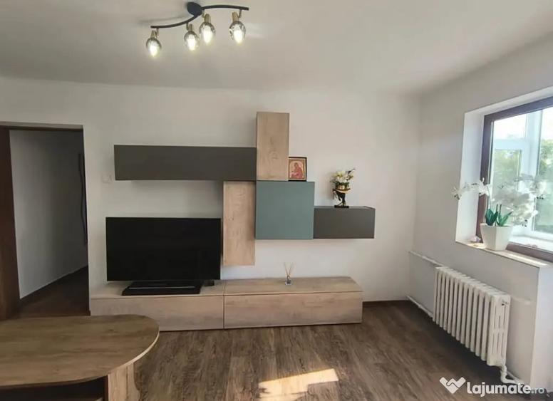 Apartament cu 2 camere semidecomandat în Tomis Nord