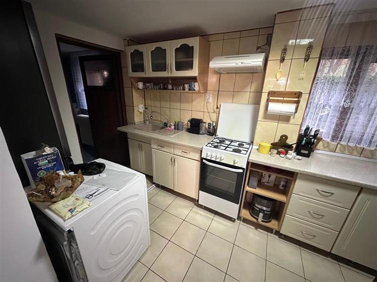 Casă individuală cu 3 camere cu Canalizare în Galata