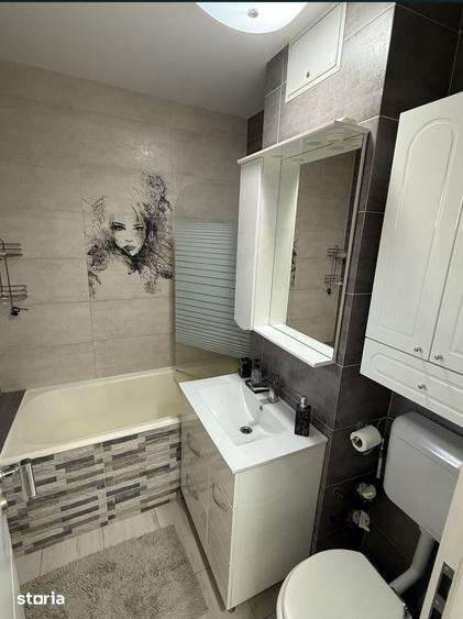Apartament cu 3 camere decomandat în Militari