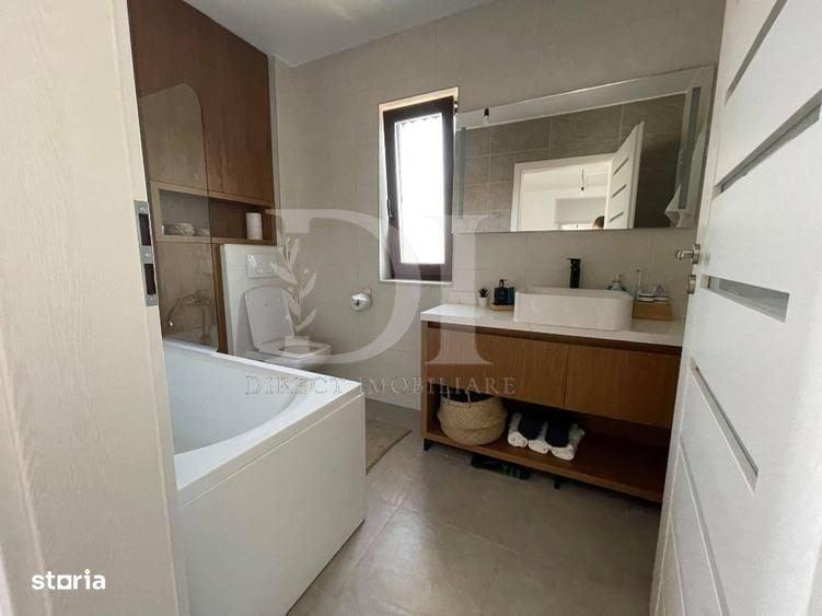 Casă cu 4 camere în Central