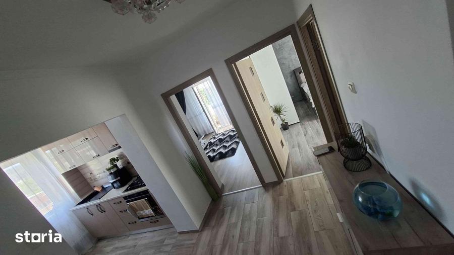 Apartament cu 3 camere în Mărăcineni