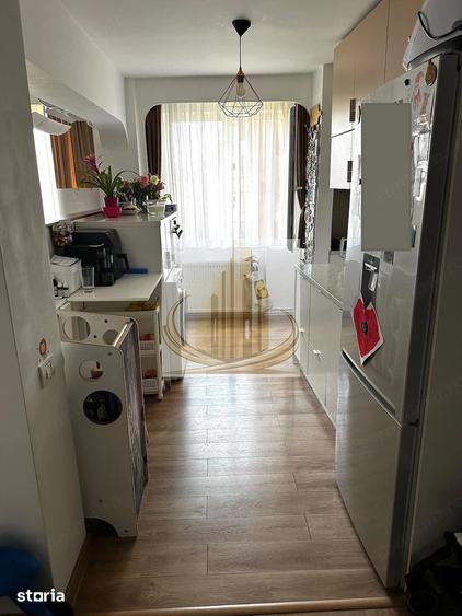 Apartament cu 4 camere decomandat în Circumvalațiunii