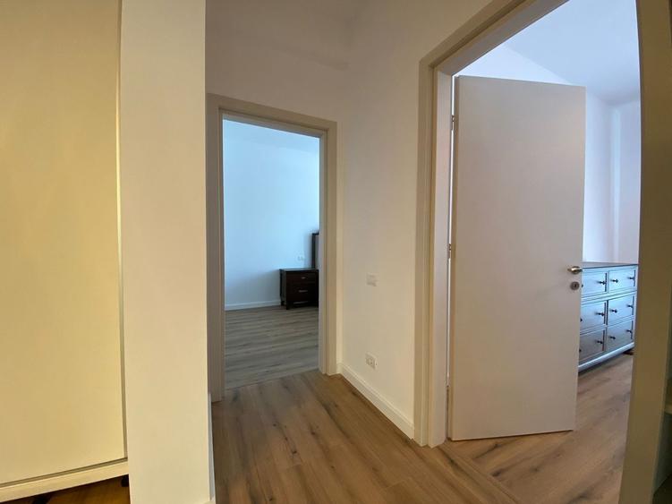 Apartament cu 4 camere decomandat în Iancu Nicolae