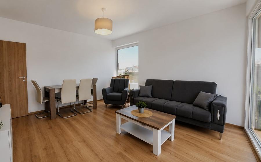 Apartament cu 2 camere decomandat, mobilat în Lipovei