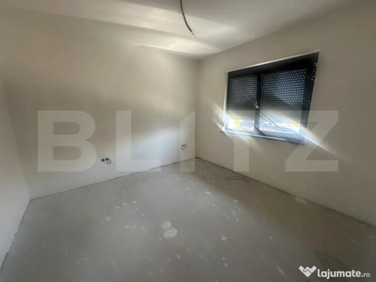 Casă cu 4 camere cu Teren 350 Mp în Odoreu