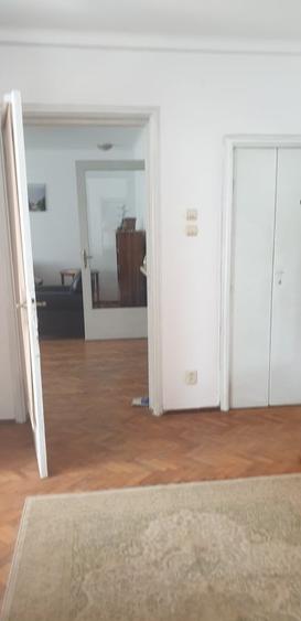 Apartament cu 2 camere decomandat în Armeneasca
