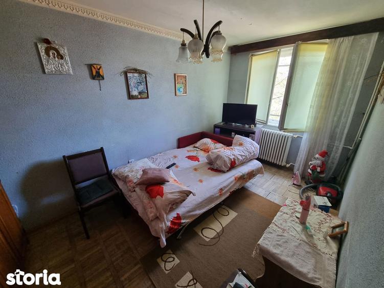 Apartament cu 3 camere în Far