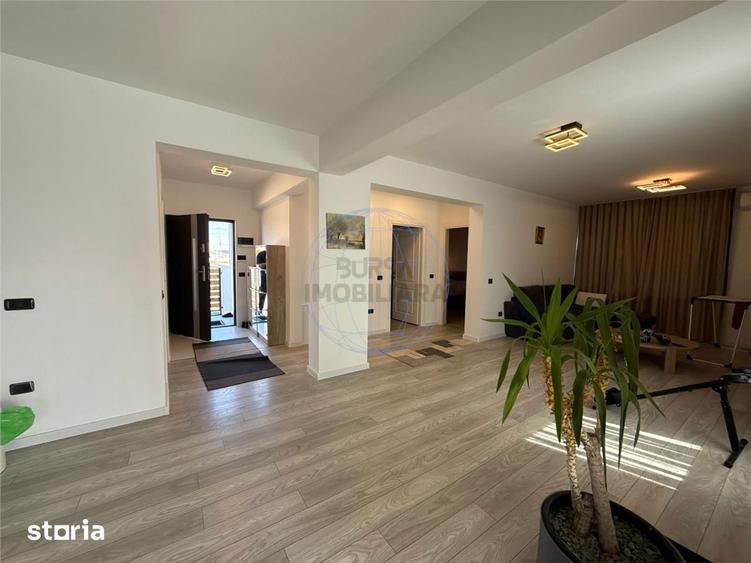 Casă cu 3 camere cu Teren 400 Mp în Câmpineanca