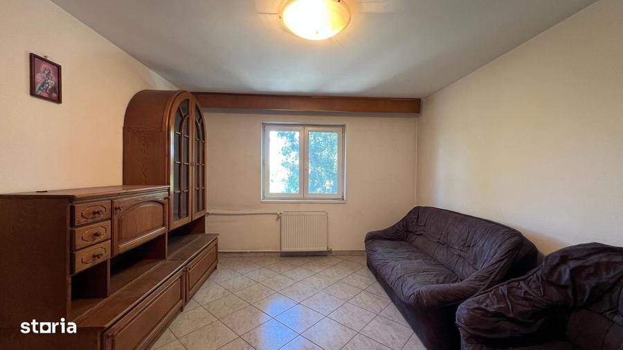 3 camere cu vedere la Parc Humulesti - 4