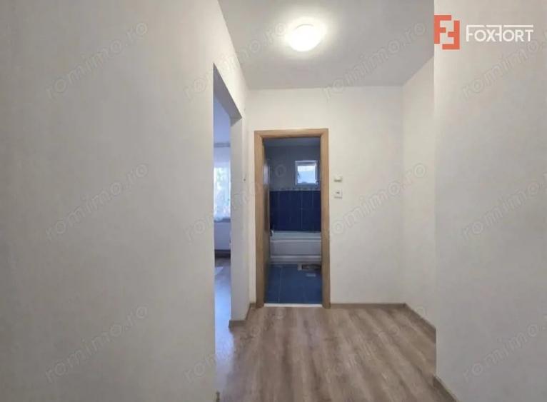 Apartament cu 2 camere semidecomandat în Podgoria
