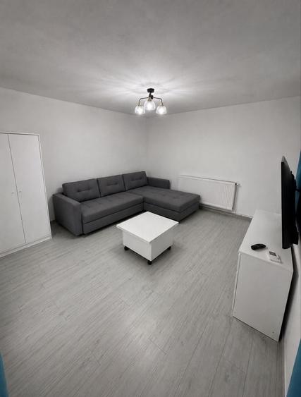 Casă cu 3 camere cu Teren 300 Mp în Central