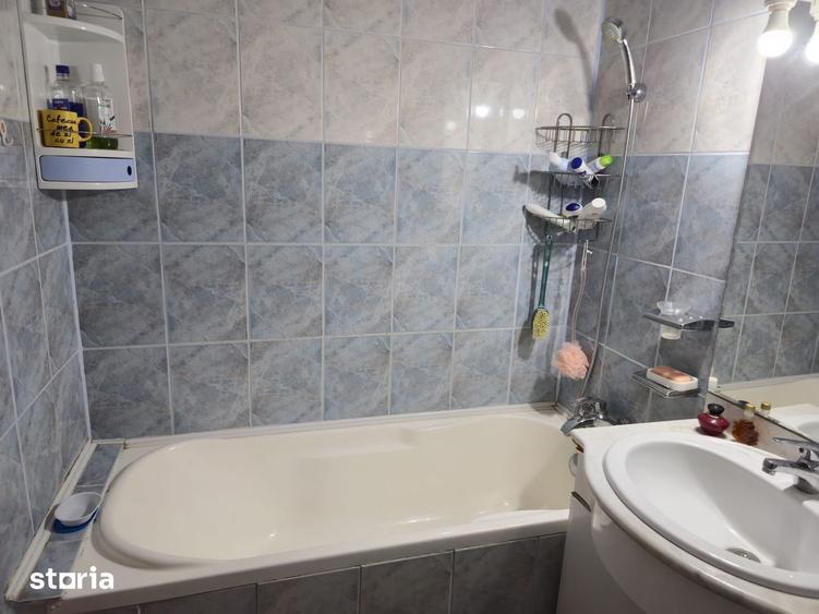 Vanzare Apartament 4 Camere Decomandat | 115 MP- Decebal - P-ta Muncii - 11