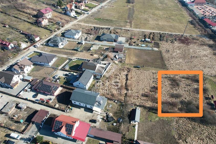 Teren agricol intravilan de 1705 mp, în Unirea