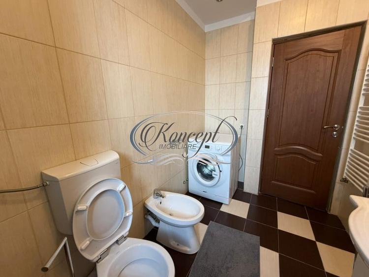 Apartament cu 4 camere semidecomandat, mobilat în Zorilor